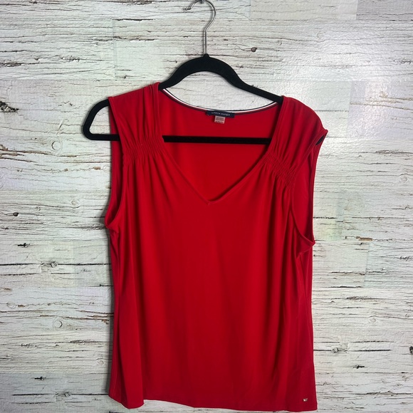 Tommy Hilfiger Red Sleeveless Tank Top - Picture 1 of 6